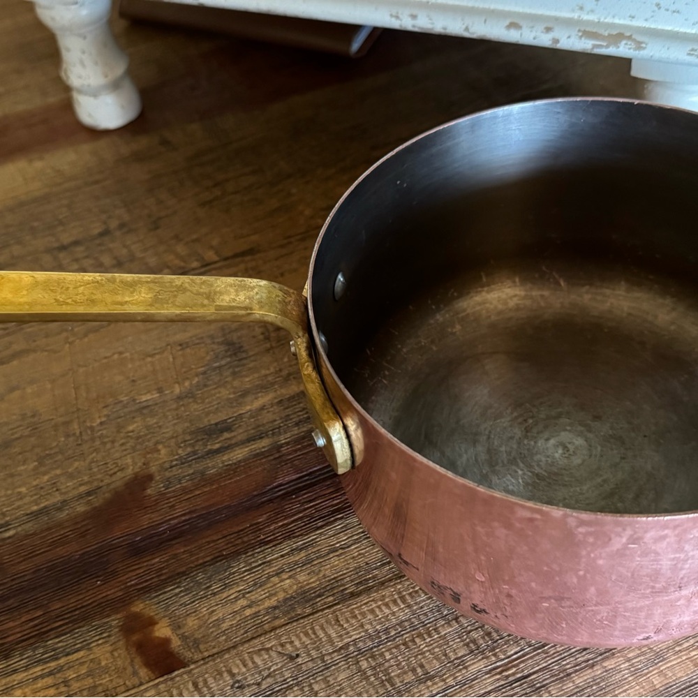 Copper Saucepan with Brass Handle Castle Copper 89 made in Ireland